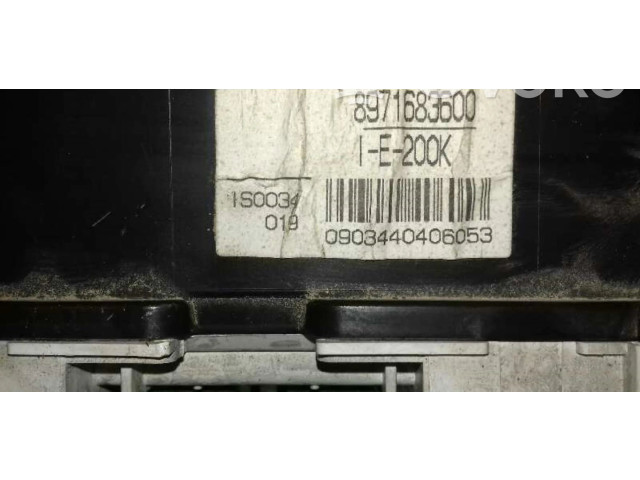 Přístrojová deska  Opel Monterey  8971683600  