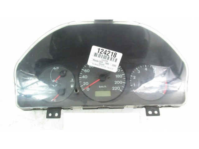 Přístrojová deska  Mazda 323 F 1999 BJ3MB  