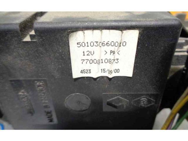 Pojistková skříňka Řídící jednotka BSM 7700810873, 7700821586   Renault Laguna I 2000