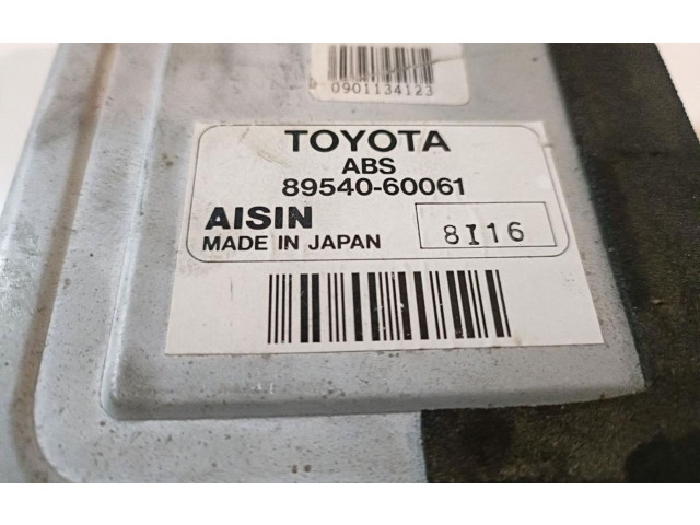 Блок управления АБС 8954060061   Toyota Land Cruiser (J120)