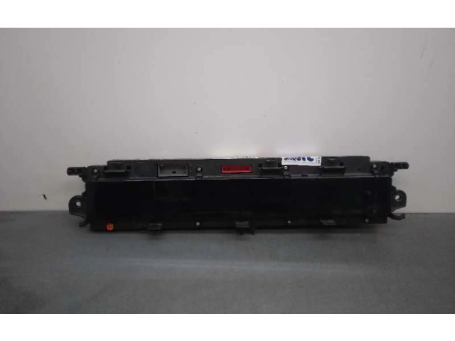 Přístrojová deska  Renault Scenic RX 2005 P8200461294H, 8200461294H  