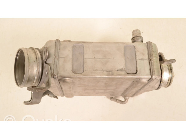 Интеркулер  17517589469, 7589469   BMW X5 E70 4.4