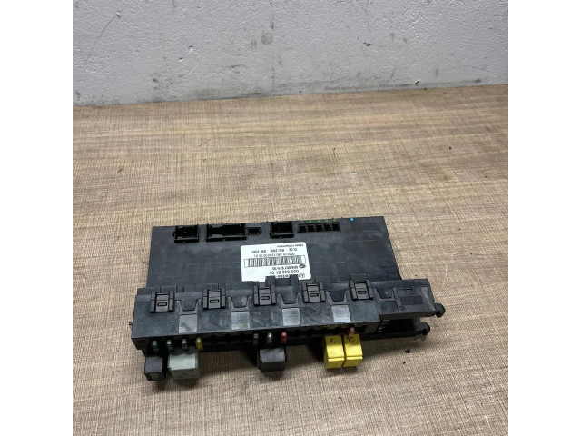   Pojistková skříňka A0035455101   Mercedes-Benz Vito Viano W638 2001