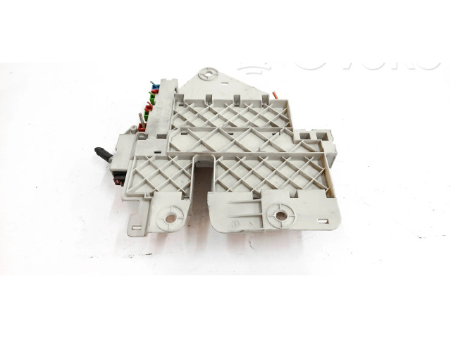   Pojistková skříňka 1635450105, 1635453328   Mercedes-Benz ML W163 2000