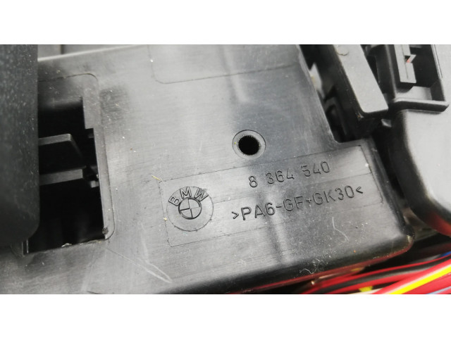 Блок предохранителей 8364540, 8364542   BMW X3 E83    