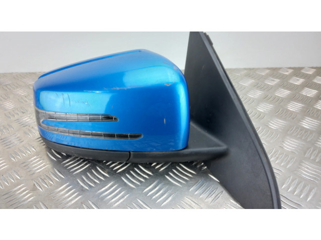 Zpětné zrcátko pravé Mercedes-Benz A W176 2014  A1768100216, A1767270888  