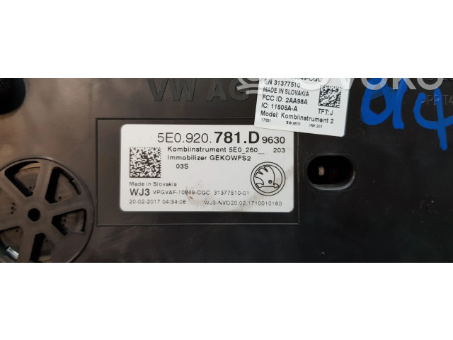 Přístrojová deska  Skoda Octavia Mk3 (5E) 2017 5E0920781D  