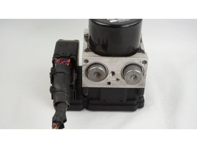 Jednotka ABS A2044310612, A2045455332   Mercedes-Benz C W204 2007