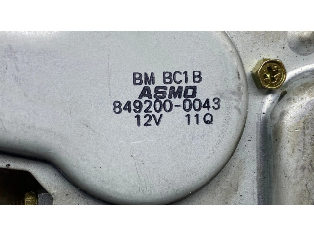 Моторчик заднего дворника 8492000043, DMRC10    Mazda 323