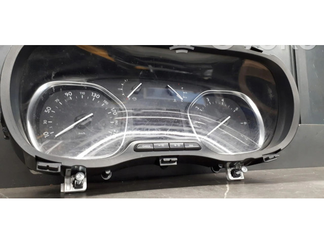Přístrojová deska  Peugeot Expert 2020   