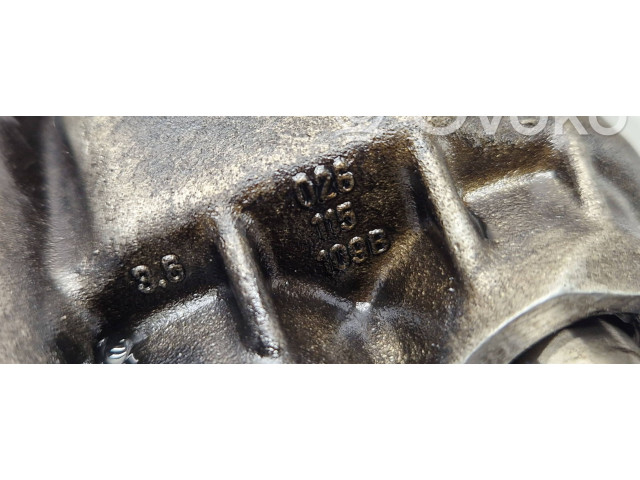 Масляный насос   028115153A, 026115109B  Audi A4 S4 B5 8D 