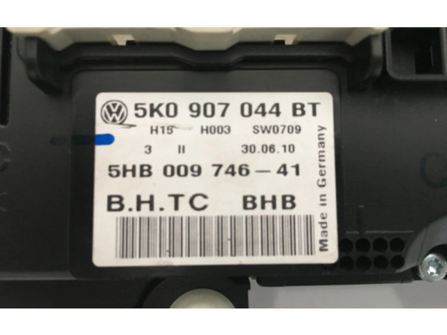 Блок управления климат-контролем 5K0907044BT   Volkswagen Scirocco
