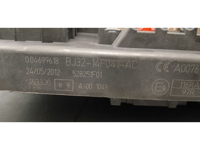 Pojistková skříňka Řídící jednotka BSM BJ3214F041AC-, 528251F01   Land Rover Range Rover Sport L320 2012