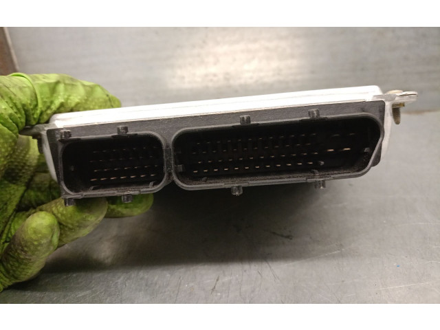 Řídící jednotka 4B0907557A, 0261204256BOSCH   Audi A6 S6 C4 4A 1997