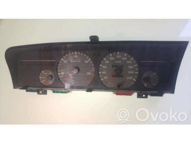 Панель приборов 215556168, 215762972   Citroen Xantia       