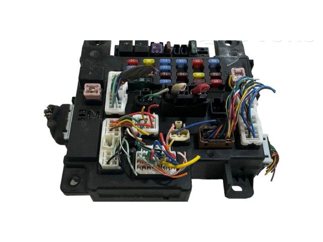 Блок предохранителей  8637A465, L8637002A   Mitsubishi Lancer VIII    
