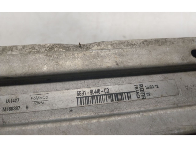 Интеркулер  LR031466, 6G919L440CD   Land Rover Range Rover Sport L320 
