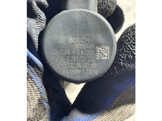 Vstřikovací lišta 30757146, 30750409   Volvo XC90    D5244T4 