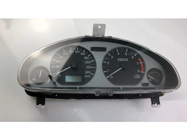 Přístrojová deska  Mitsubishi Carisma 2000 MR915236  