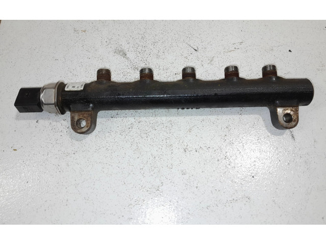 Vstřikovací lišta 96868901, R9144Z300A   Opel Antara     