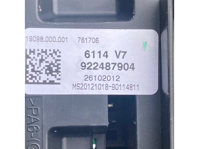   Pojistková skříňka 6114V7, 761706   BMW 1 F20 F21 2015