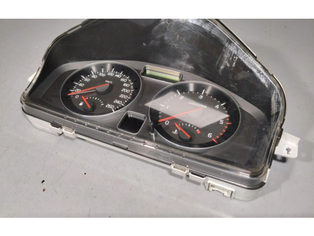 Přístrojová deska  Volvo C70 2010 69199470T  