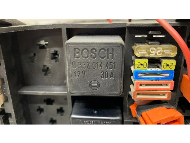   Pojistková skříňka 0332014451, TBB53DOT   Opel Rekord E2 1983