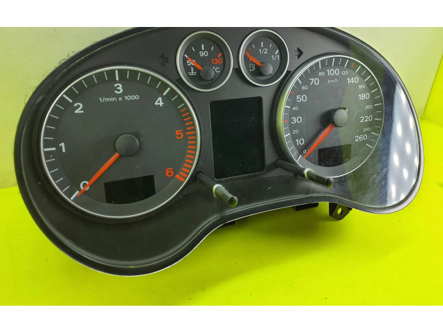 Přístrojová deska  Audi A3 S3 8P 2005 8P0920931, 776011117  