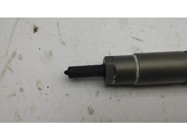 Vstřikovač A6420700587, 0445115027   Mercedes-Benz ML W164  pro naftový motor 3.0  