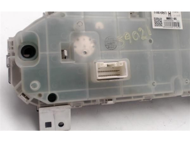 Панель приборов 8100B081   Mitsubishi Colt       