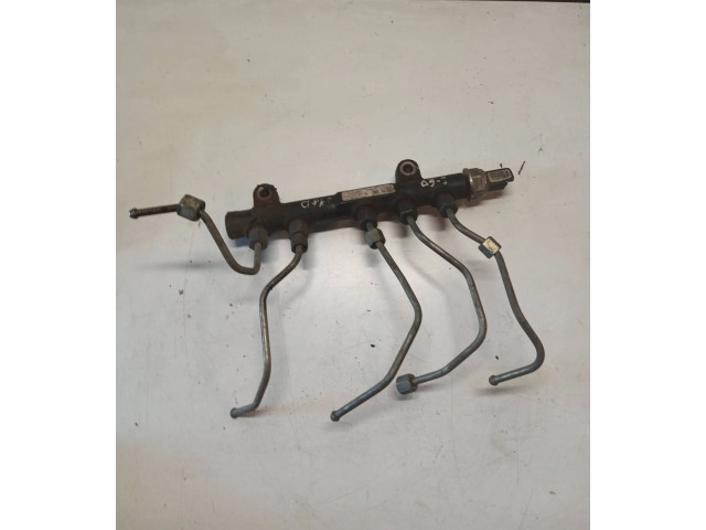 Vstřikovací lišta 9685297580, 28497Z01   Volvo V60     
