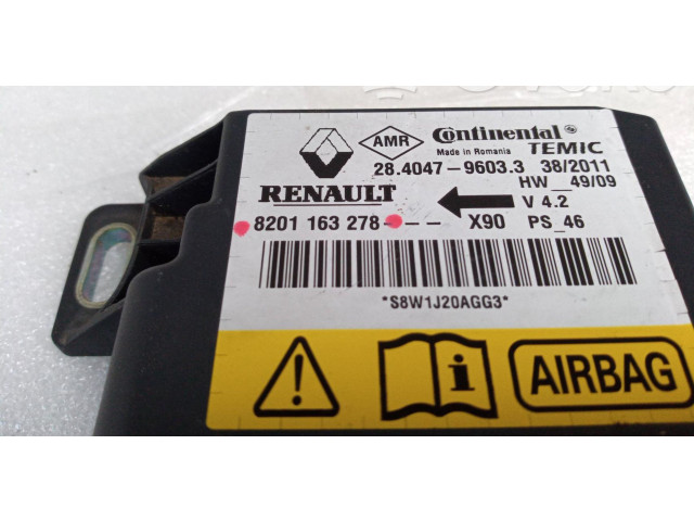Блок подушек безопасности 8201163278   Renault Sandero I