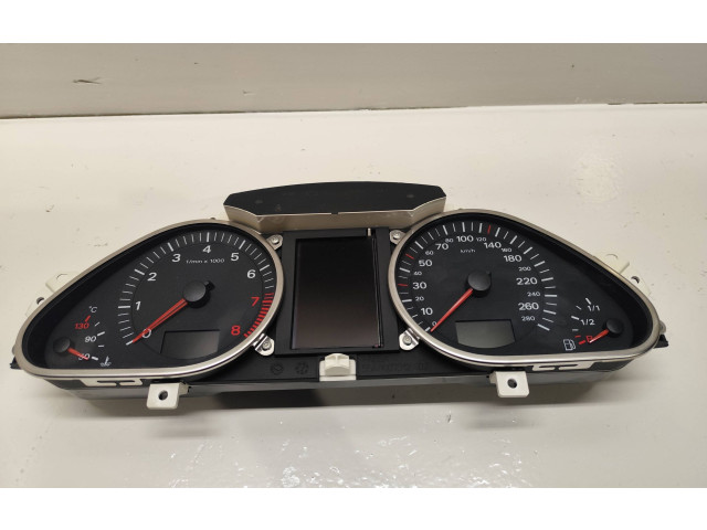 Přístrojová deska  Audi A6 S6 C6 4F 2005 4F0920901B, 4F0910900C  