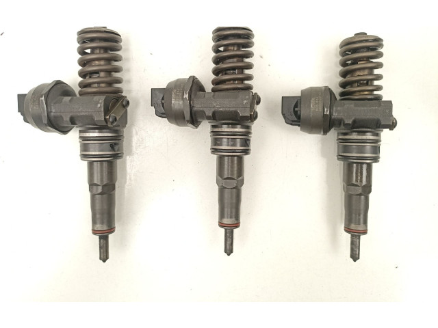Vstřikovač 038130073AL, 0414720039   Volkswagen Passat Alltrack    AVF,AWX 