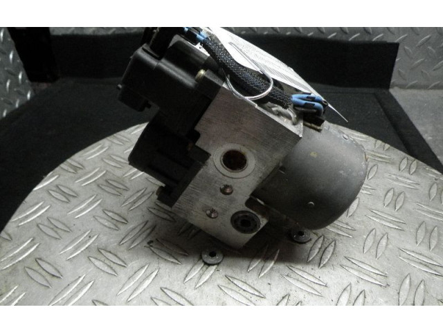 Jednotka ABS 476601F500   Nissan Micra 2001