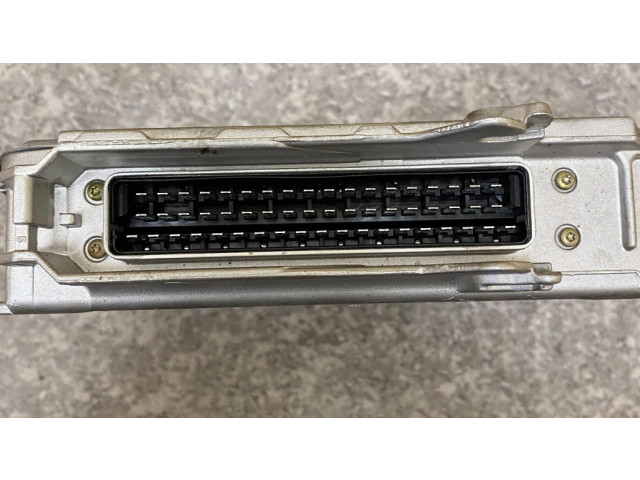 Řídící jednotka 0281001373, 2247072   BMW 7 E38 1996