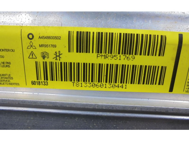 Подушка безопасности пассажира 8637A020   Mitsubishi Colt