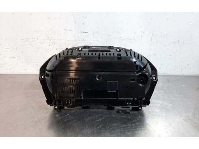 Přístrojová deska  BMW 2 F45 2015 9295446  