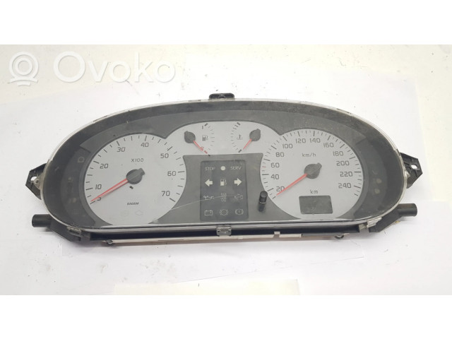 Přístrojová deska  Renault Scenic I 2002 7700428718  
