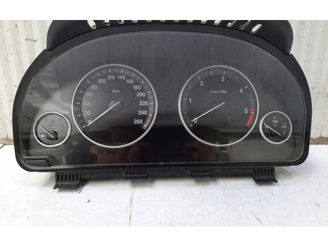 Přístrojová deska  BMW 5 GT F07 2010 9249347, 9220862  