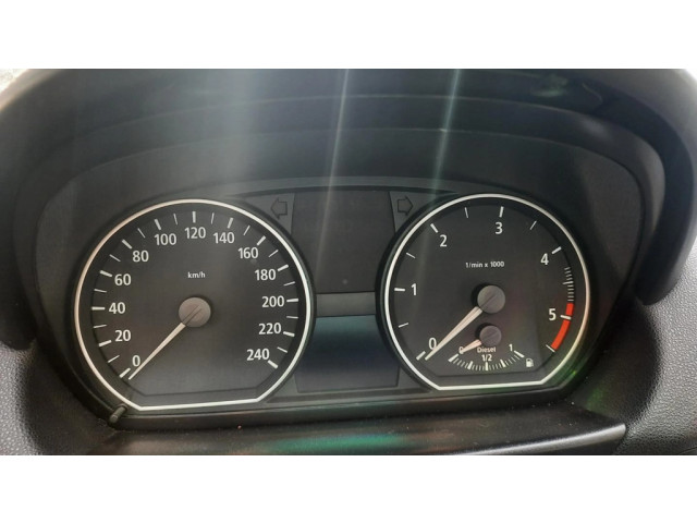 Přístrojová deska  BMW 1 E81 E87 2006 62109283801  