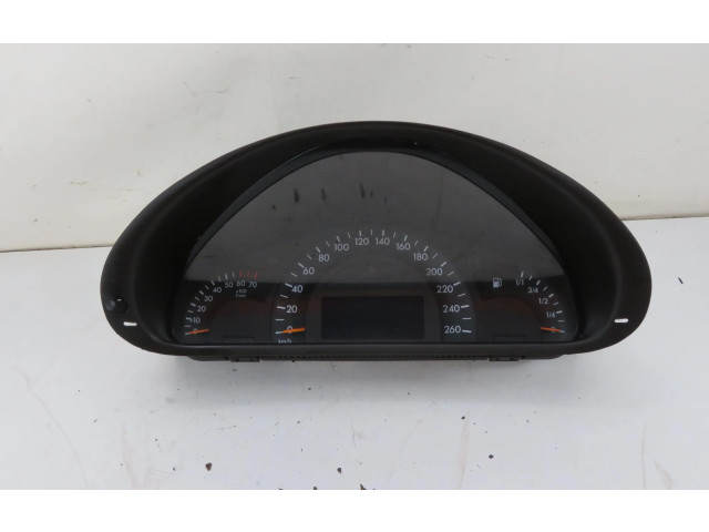 Přístrojová deska  Mercedes-Benz C W203 2001 A2035400711  