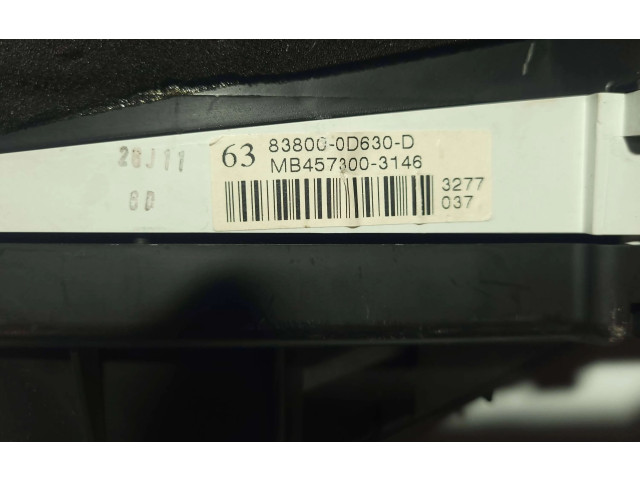 Přístrojová deska  Toyota Yaris 2007 838000D630D, MB4573003146  