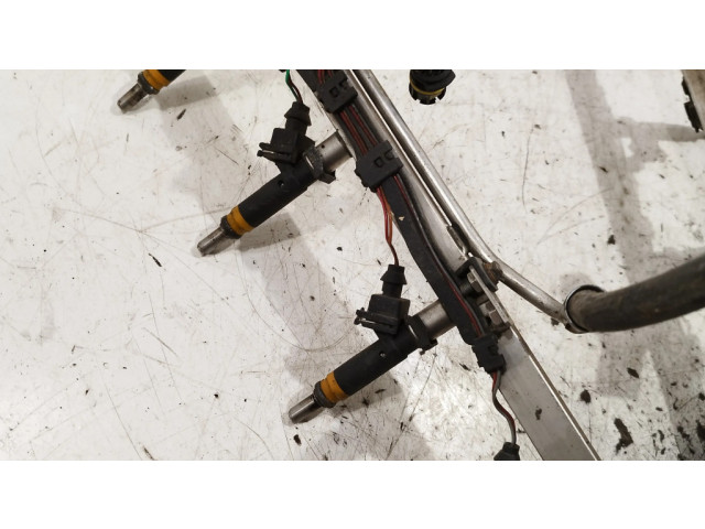 Vstřikovač 7506924   BMW 7 E65 E66  pro benzínový motor 3.5 N62B36 