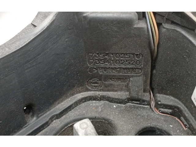 Руль Fiat Punto (199)  2005 - 2018 года 7354102510, 7354102520      