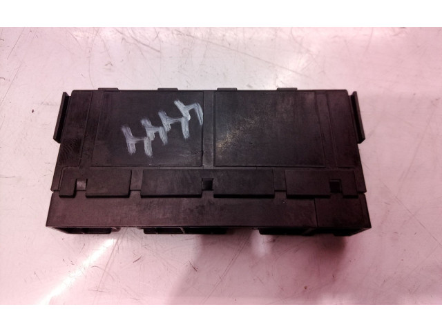 Pojistková skříňka Řídící jednotka BSM 8264147020, 8264147020   Toyota Yaris 2009