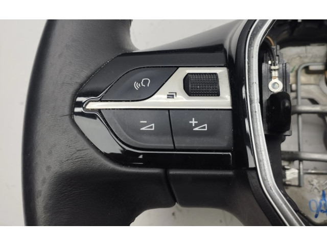 Volant Peugeot 3008 II 2018 98105487HE  