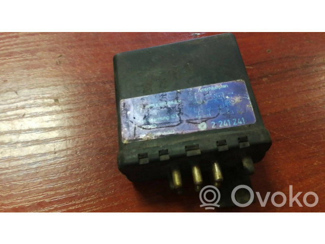 Блок управления 2241241   BMW 3 E30