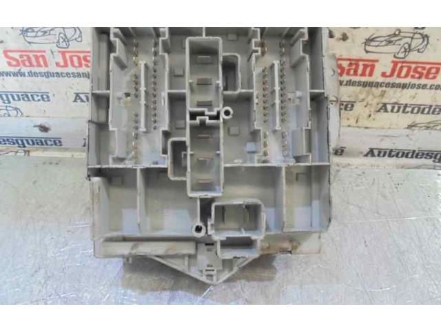   Pojistková skříňka 0060689045057657   Alfa Romeo 166 2006