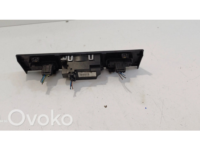 Дисплей    3S7T15000FB, F130204   Ford Mondeo Mk III